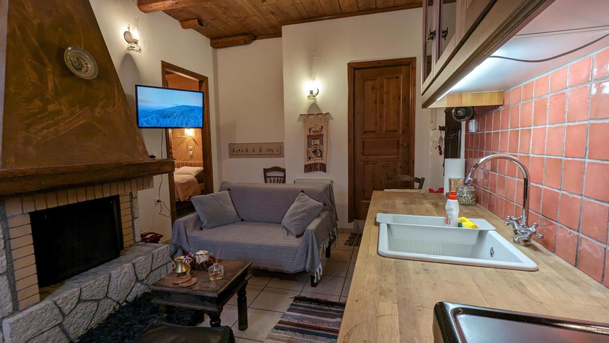 Diminio 2 Apartment At Livadi Arachova Exterior foto
